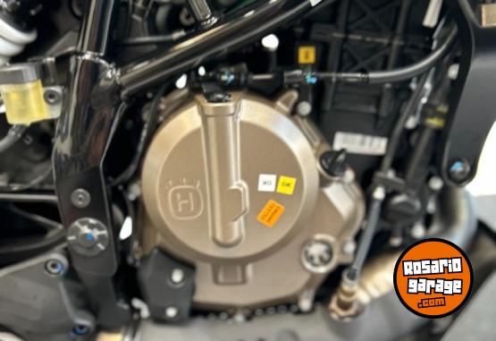 Motos - Husqvarna SVARTPILEN 401 NG 2025 Nafta 0Km - En Venta