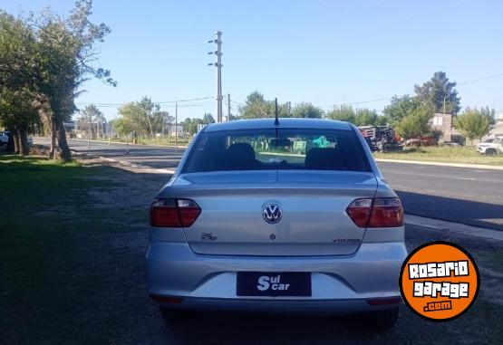 Autos - Volkswagen Voyage 1.6 trendline 2017 GNC 184000Km - En Venta