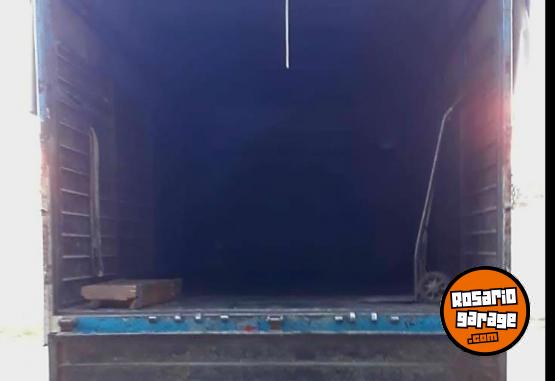 Camiones y Grúas - MERCEDEZ 1114 - En Venta