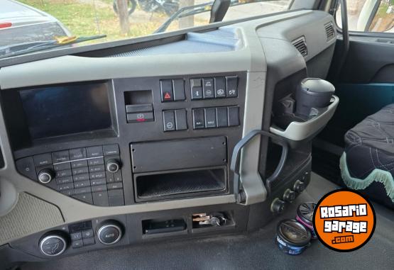 Camiones y Grúas - VOLVO FM 380 FULL - En Venta