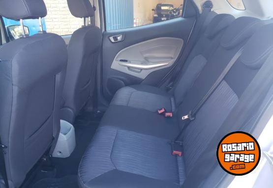 Autos - Ford ECOSPORT 1.6 TITANIUM 2015 Nafta 122000Km - En Venta