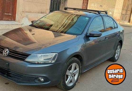 Autos - Volkswagen Vento 2.0 TDI luxury 2012 Diesel 170000Km - En Venta