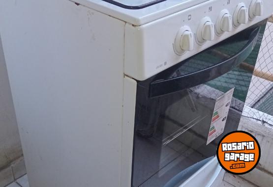 Hogar - OPORTUNIDAD!!! VENDO COCINA AURORA IMPECABLE - En Venta