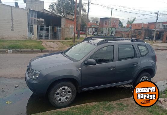Autos - Renault Duster dinámic 2015 Nafta 211000Km - En Venta