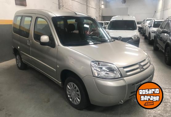 Utilitarios - Citroen BERLINGOO MULTISPACE SX 2012 Nafta  - En Venta