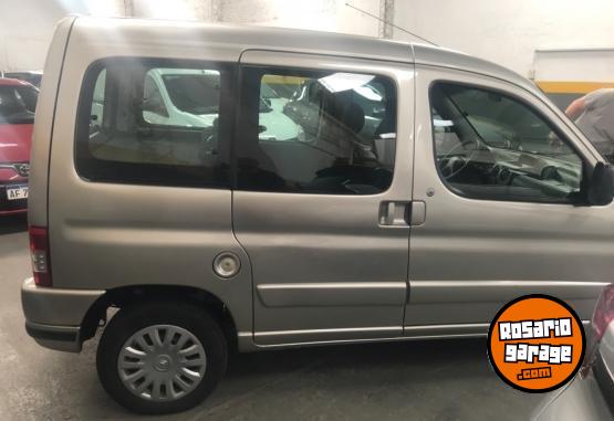 Utilitarios - Citroen BERLINGOO MULTISPACE SX 2012 Nafta  - En Venta