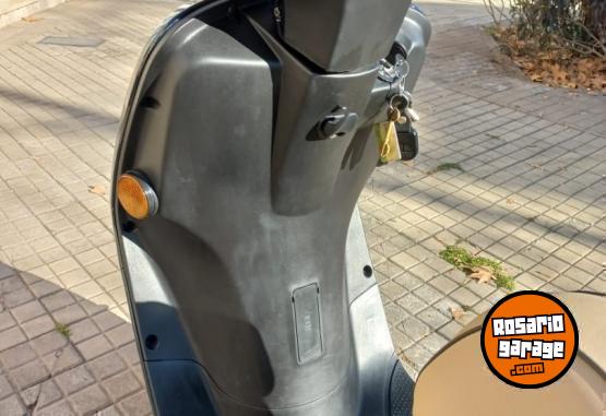 Motos - SYM FIDDLE II 150 2020 Nafta 10000Km - En Venta