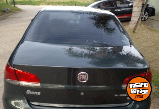 Autos - Fiat Siena atractive 1.4 2011 Nafta 120000Km - En Venta