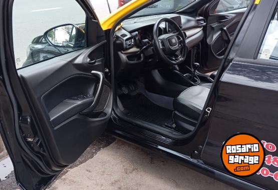 Autos - Fiat CRONOS 2023 GNC 70000Km - En Venta