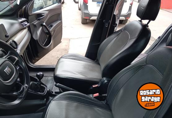 Autos - Fiat CRONOS 2023 GNC 70000Km - En Venta