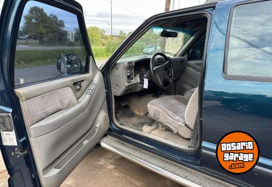 Camionetas - Chevrolet Blazer 1996 Diesel 230000Km - En Venta