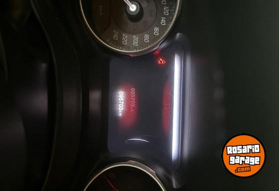 Camionetas - Fiat TORO VOLCANO 2020 Diesel 95000Km - En Venta