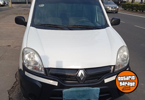 Utilitarios - Renault KANGOO 2017 GNC - En Venta