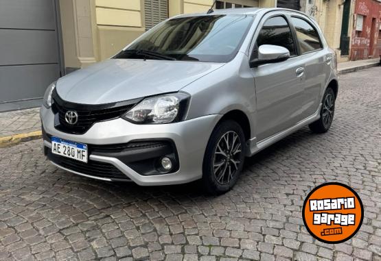 Autos - Toyota Etios AT 2020 Nafta 93500Km - En Venta