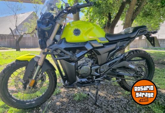 Motos - Zontes G1 155 cc 2024 Nafta 12000Km - En Venta
