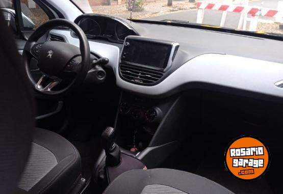 Autos - Peugeot 208 allure 2016 Nafta 36000Km - En Venta