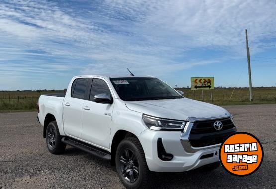 Camionetas - Toyota Hilux 2025 Diesel 0Km - En Venta