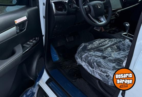 Camionetas - Toyota Hilux 2025 Diesel 0Km - En Venta