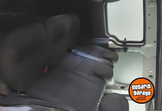 Utilitarios - Citroen Berlingo Mixta Diesel 2022 Diesel 88000Km - En Venta