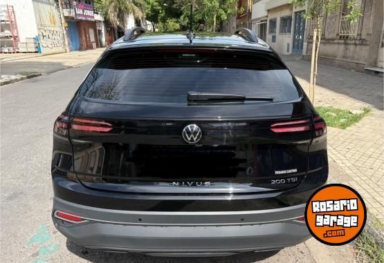 Autos - Volkswagen Nivus 2025 Nafta 7000Km - En Venta