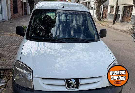 Utilitarios - Peugeot Partner 1.6 hdi presence 2014 Diesel 168000Km - En Venta