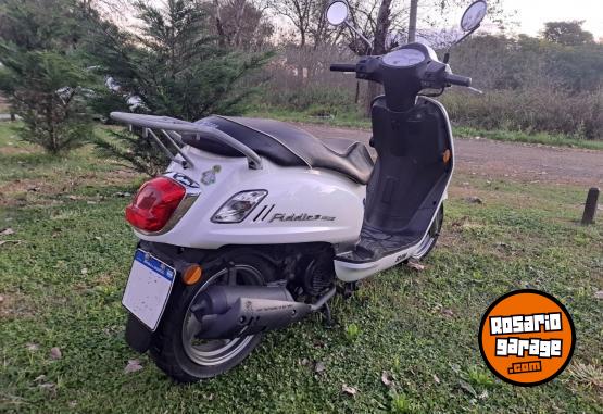 Motos - SYM Fiddle II 150s 2019 Nafta 9300Km - En Venta