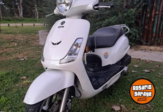 Motos - SYM Fiddle II 150s 2019 Nafta 9300Km - En Venta