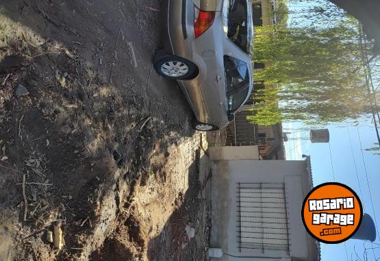 Autos - Ford Focus guia 2007 Diesel 233000Km - En Venta