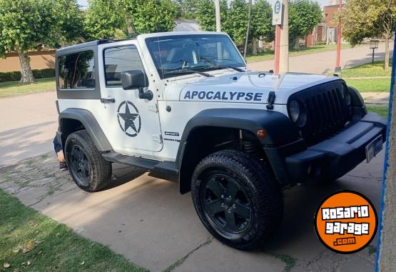Camionetas - Jeep Wrangler 2019 Nafta 91000Km - En Venta