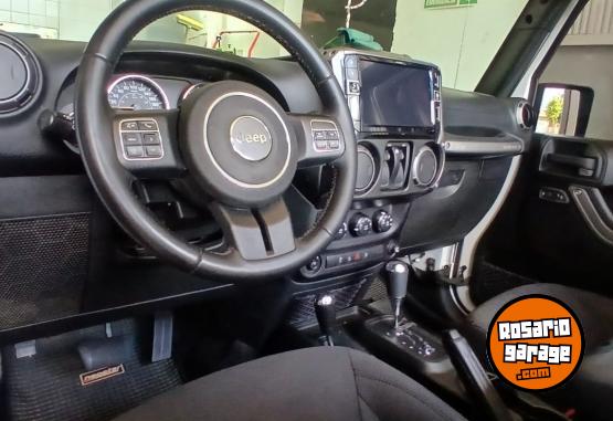 Camionetas - Jeep Wrangler 2019 Nafta 91000Km - En Venta
