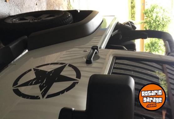 Camionetas - Jeep Wrangler 2019 Nafta 91000Km - En Venta