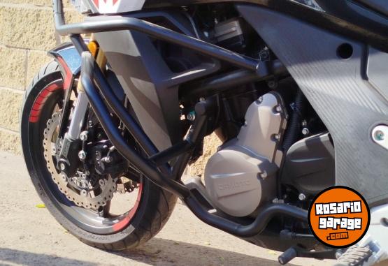 Motos - CF RZ 650MT 2022 Nafta 15890Km - En Venta