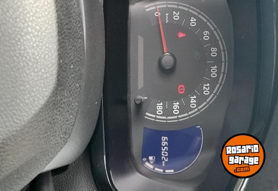 Autos - Renault KWID INTENS 2019 Nafta 66000Km - En Venta