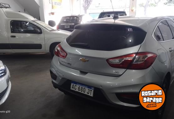 Autos - Chevrolet Cruze ltz 2018 Nafta 120000Km - En Venta