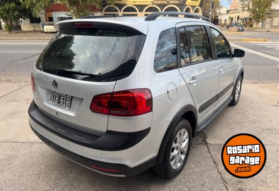 Autos - Volkswagen Suran Cross 2014 Nafta 160000Km - En Venta