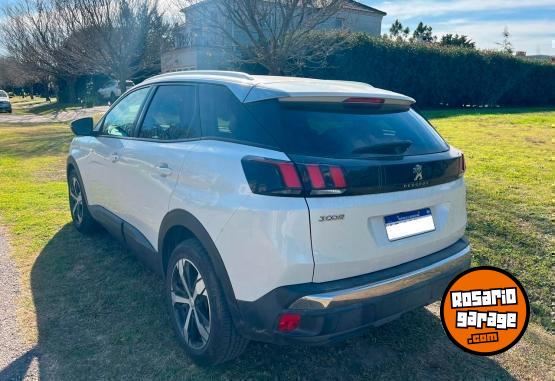 Autos - Peugeot 3008 2018 Nafta 104000Km - En Venta