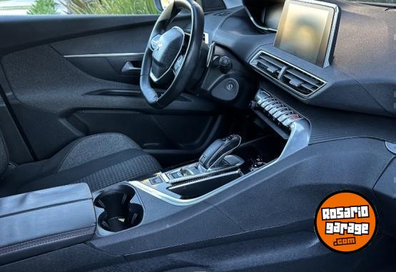 Autos - Peugeot 3008 2018 Nafta 104000Km - En Venta