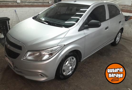 Autos - Chevrolet Onix 2017 GNC 159000Km - En Venta