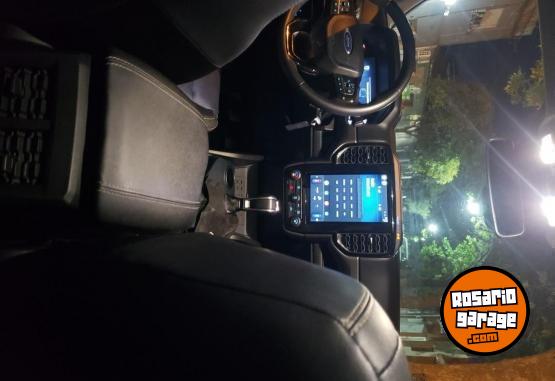 Camionetas - Ford Ranger xlt 2023 Diesel 64000Km - En Venta