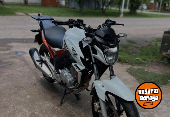 Motos - Honda Cb 250 2018 Nafta 28000Km - En Venta