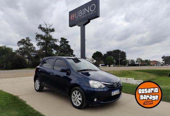 Autos - Toyota Etios XLS 1.5 MT6 5P 2017 Nafta 200500Km - En Venta