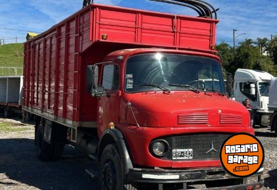Camiones y Grúas - Mercedes Benz 1114 2985 motor 20 - En Venta