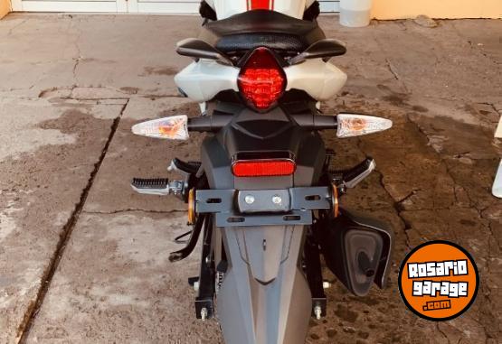 Motos - Benelli Tnt 15 2021 Nafta 2500Km - En Venta