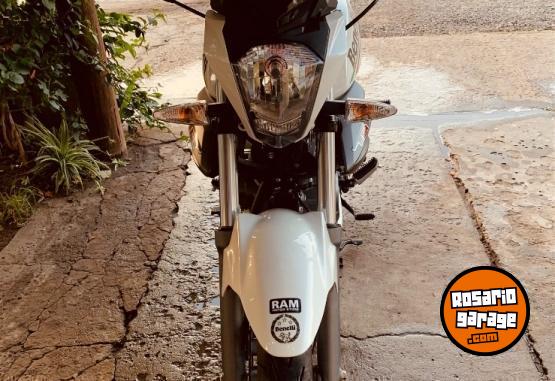 Motos - Benelli Tnt 15 2021 Nafta 2500Km - En Venta
