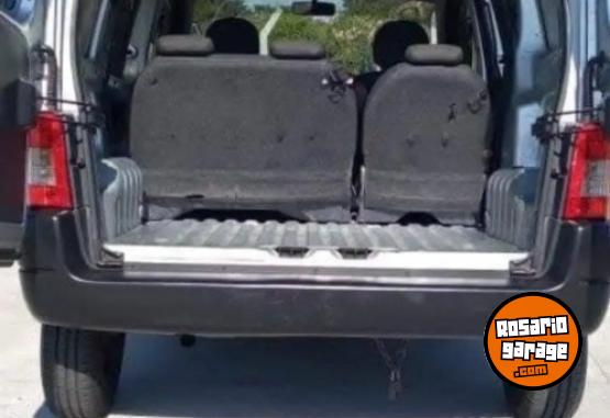 Utilitarios - Peugeot Parnert 2014 Diesel 178000Km - En Venta