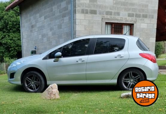Autos - Peugeot 308 2015 Nafta 120000Km - En Venta