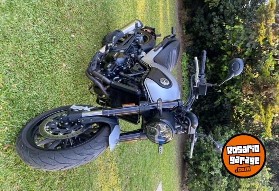 Motos - Benelli Leoncino 500 2023 Nafta 4200Km - En Venta