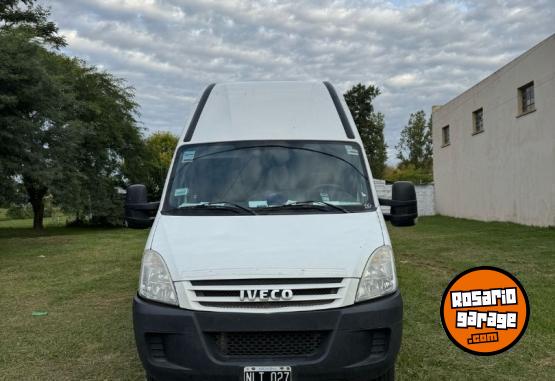 Utilitarios - Iveco Daily 2014 Diesel 117000Km - En Venta