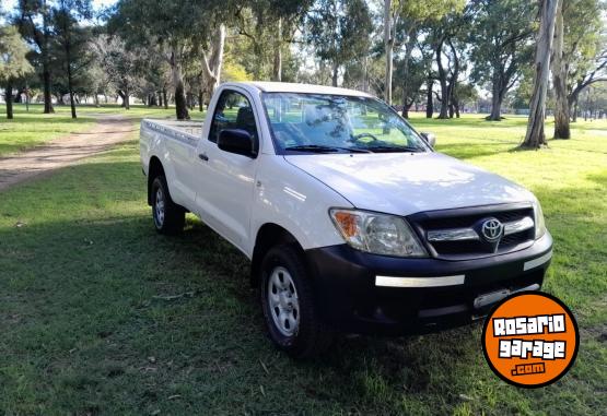 Camionetas - Toyota Hilux dx 2008 Diesel 111111Km - En Venta