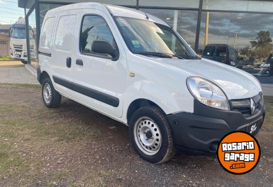 Utilitarios - Renault Kangoo 2 2017 Nafta 88000Km - En Venta